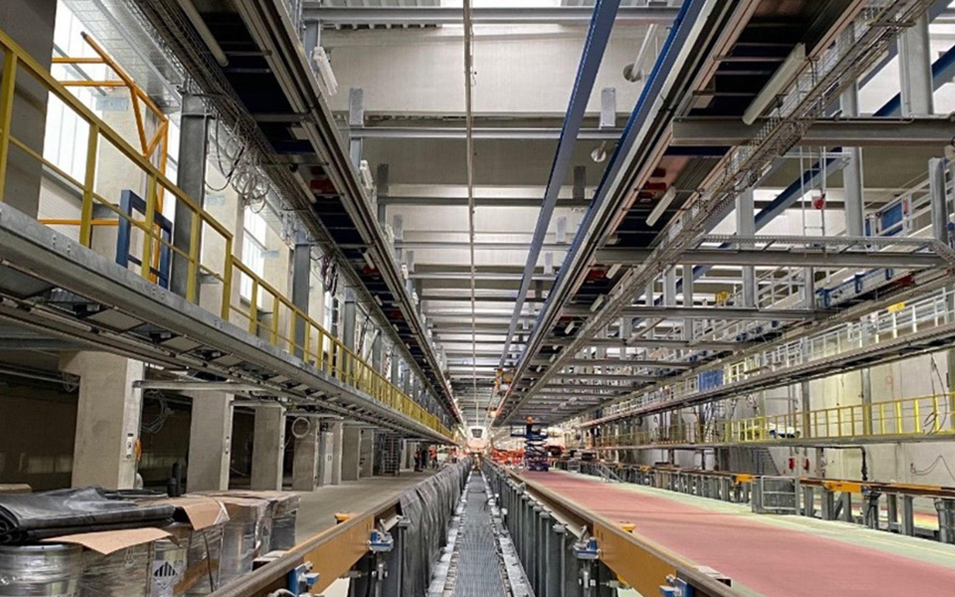 Innenaufnahme des ICE Werk Rummelsburg