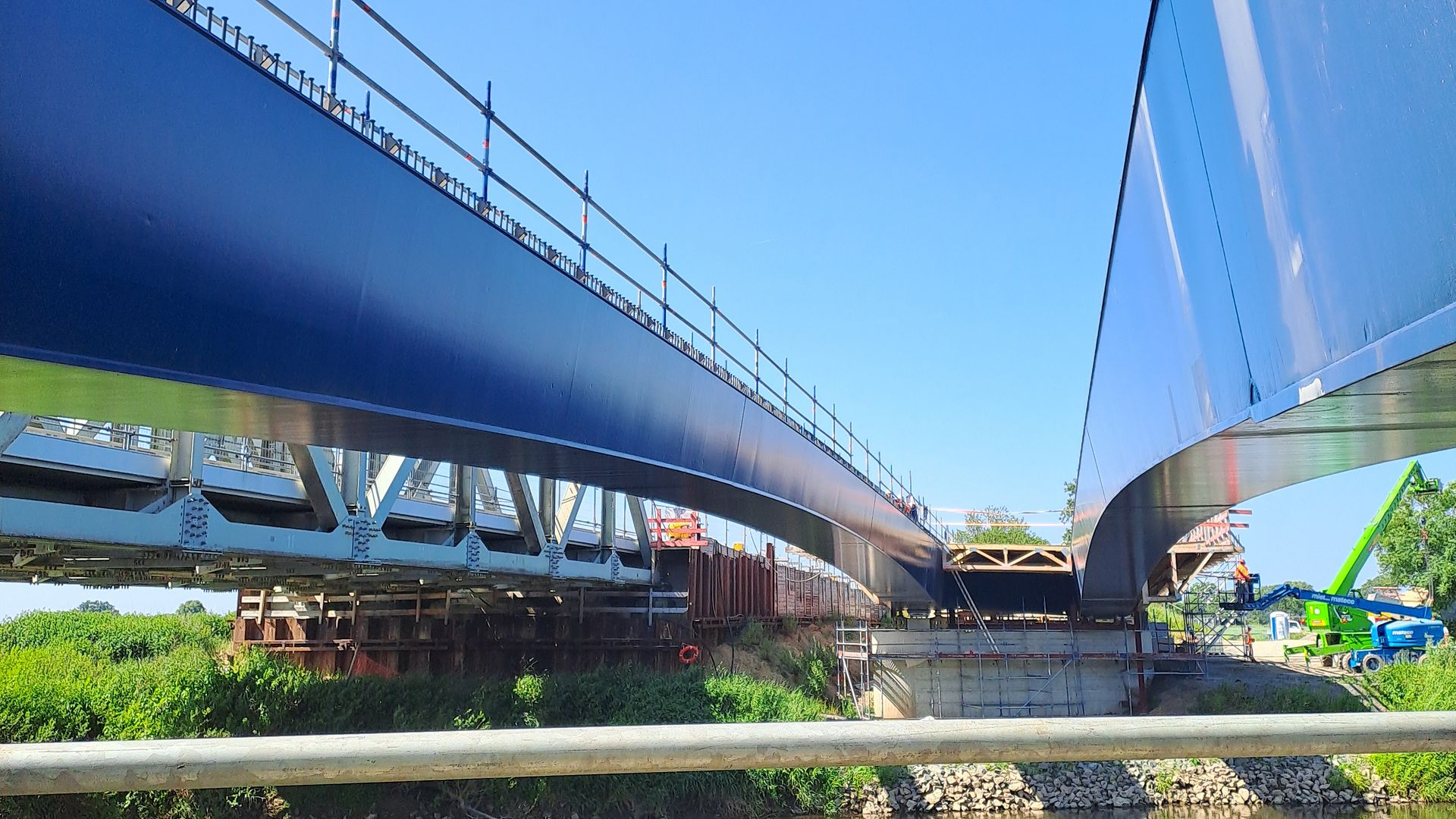 Condition of the Leine Bridge on the B214 near Schwarmstedt