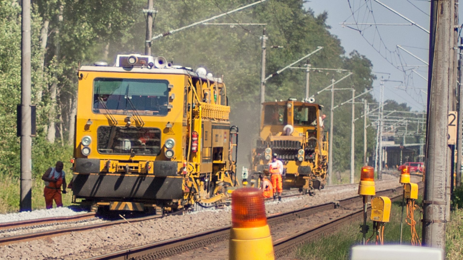 Stopfarbeiten nach Gleiserneuerung mit der Stopfmaschine 09-32 CSM